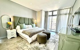 Cybo 701 The Quays